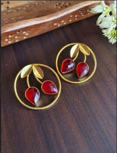 Elegant Gold Plated Leaf Monalisa Women Stud Earrings