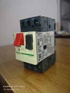 Schneider Electric MPCB (Motor Protection Circuit Breaker) 2.54A Refurbished