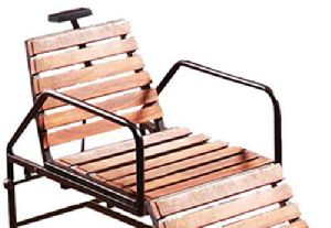 Nasya Chair