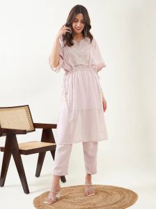 Women Lilac Hand Embroidered Kaftan Kurta With Pants And Slip