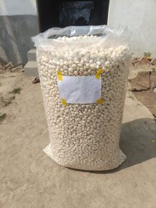 6 Suta Makhana