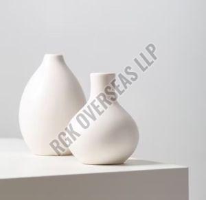 Plain Ceramic Table Top Pot