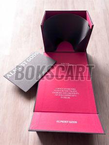 Cardboard Packaging Box