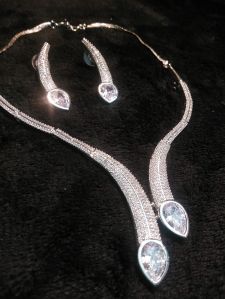Silver and Golden Neno Stone American Diamond Necklace Set