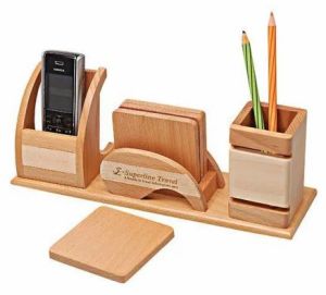 Wooden Pen Holder