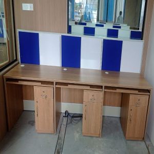 Rectangular Brown Wooden Office Workstation