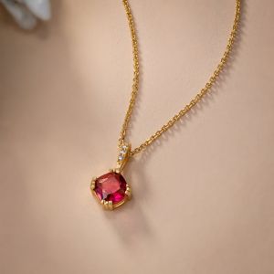 Ladies Stylish Emerald Gold Plated Pendant With Chain