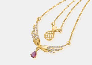 Ladies Angel Wings Design Gold Plated Pendant With Chain