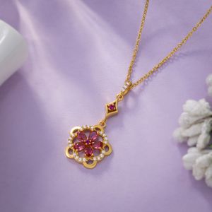 Ladies Elegant Blossom Gold Plated Pendant With Chain