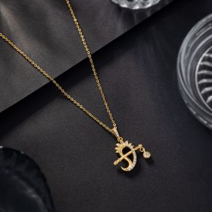 Ladies Unique Design Gold Plated Pendant With Chain