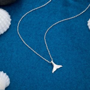 Ladies Silver Serenity Lotus Pendant With Chain