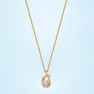 Ladies Designer Gold Plated Pendant With Chain