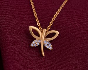 Ladies Grace Butterfly Gold Plated Pendant With Chain
