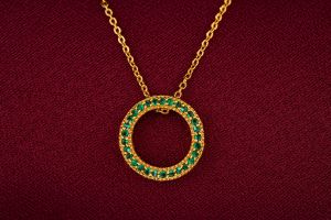 Ladies Circle Cubic Zirconia Gold Plated Pendant With Chain