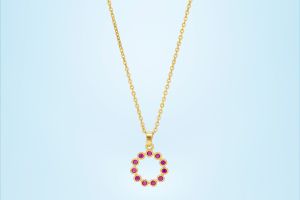 Ladies Fancy Round Design Gold Plated Pendant With Chain