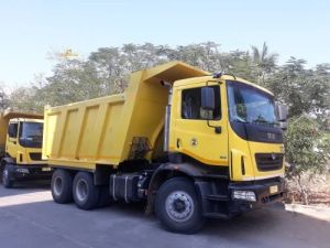 Hyva Tipper Truck Rental Services