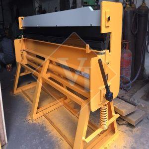 Sheet Folding Machine