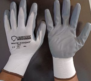 Nitrile Coated Hand Gloves