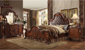 Classic Wooden Carved Bedroom Set