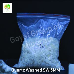 Snow White 5mm Quartz Washed Grit
