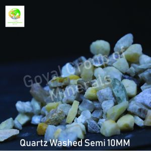 10mm Semi Washed Quartz Grits