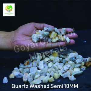 10mm Semi Washed Quartz Grits