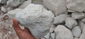 Amg Silica Lumps