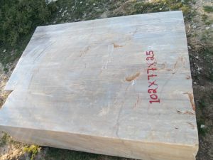 White Quartz Slabs