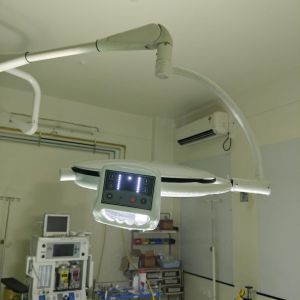 OMEX WHITE 48 LED CEILING