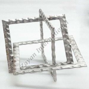 ZI-251305 Nickle Plated Sculpture