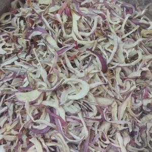 Dehydrated Pink Onion Flakes