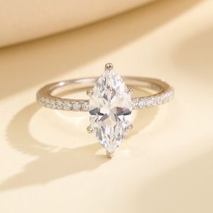 Gold Plating White Zircon Ring