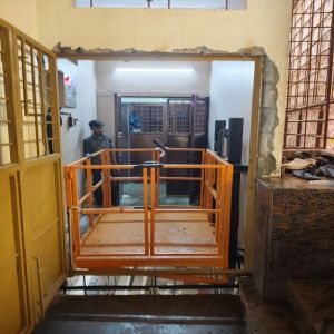 Goods Lift Repairing Services