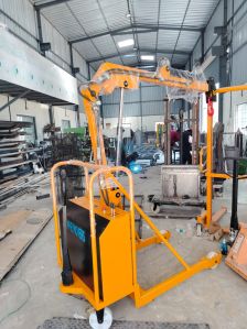 SEMI ELECTRIC FLOOR CRANE