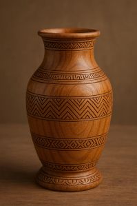 Polished Wooden Flower Vase