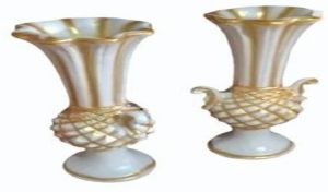 4 Feet White Fiber Flower Pot