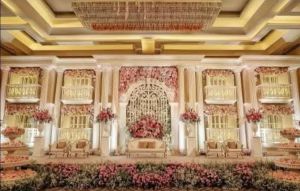 Indian Milky White Fiber Wedding Stage