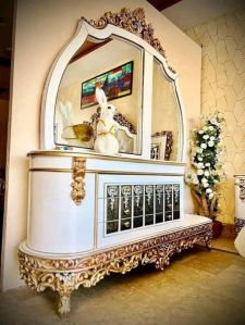 Muskan Arts Solid Wooden Luxurious Bedroom Set