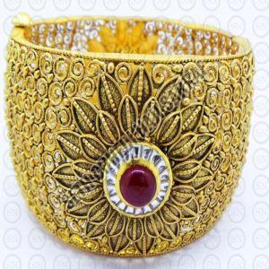 AB04 Gold Bangles