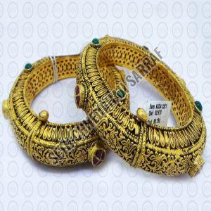 AB11 Gold Bangles