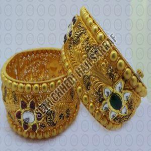 AB13 Gold Bangles