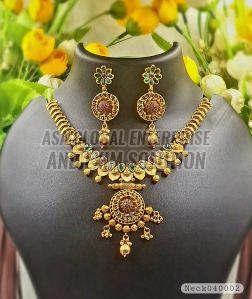 Brass Ladies Traditional Artificial Necklace Set