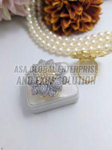 Ladies Brass Fancy Designer Finger Ring
