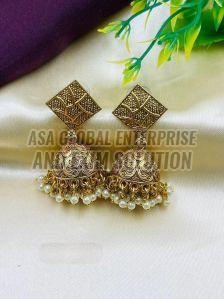 Ladies Brass Golden Jhumka Earring Set