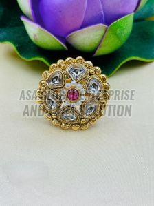 Ladies Brass Round Designer Finger Ring