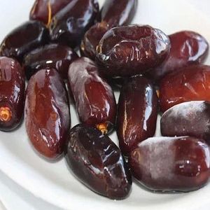 19-22% Moisture Fresh Mazafati Dates