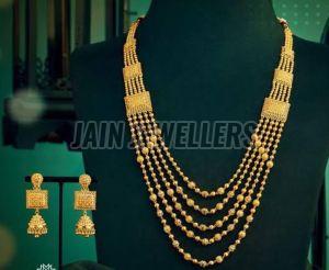 Festive Gold Necklace Set