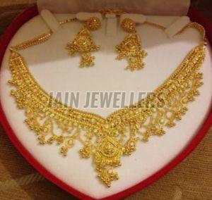 Kundan Gold Necklace Set