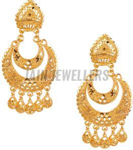 Ladies Luxury Gold Earrings