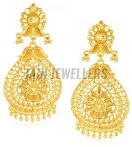 Ladies Traditional Gold Earrings